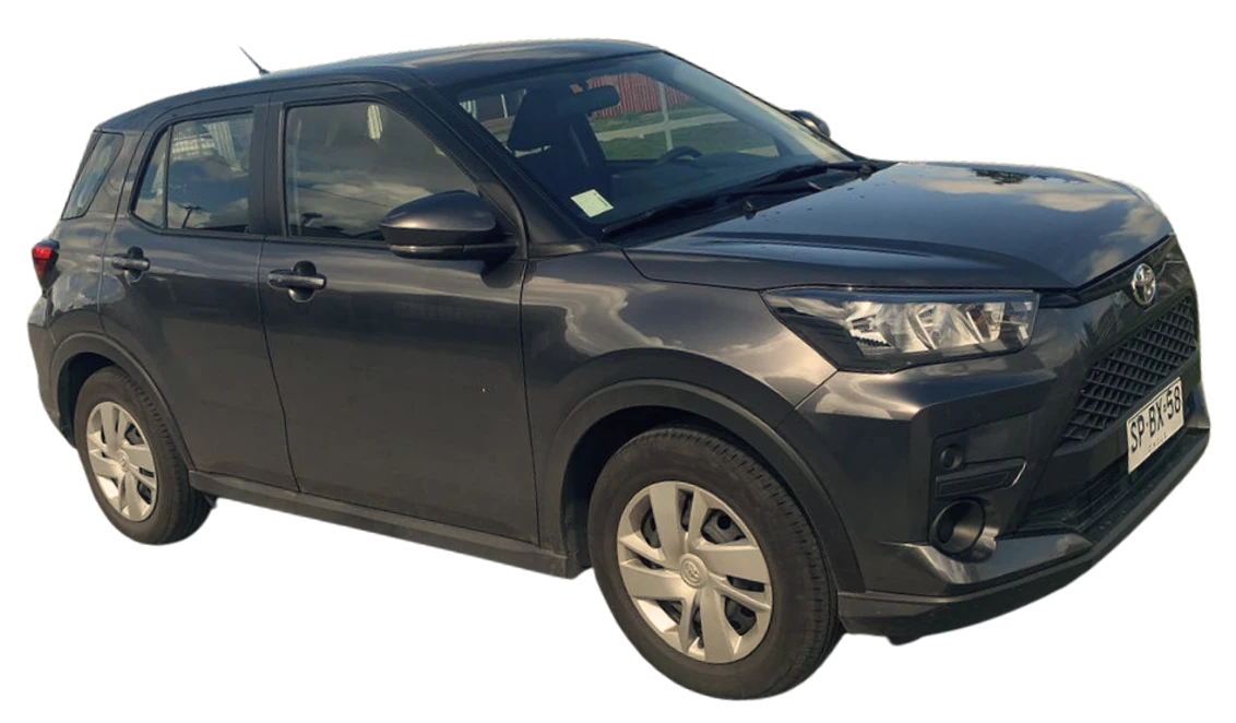 Alquilar Toyota Raize SUV - La negra